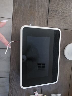 Smart VIVINT Home Hub Touchscreen Display - White and Black